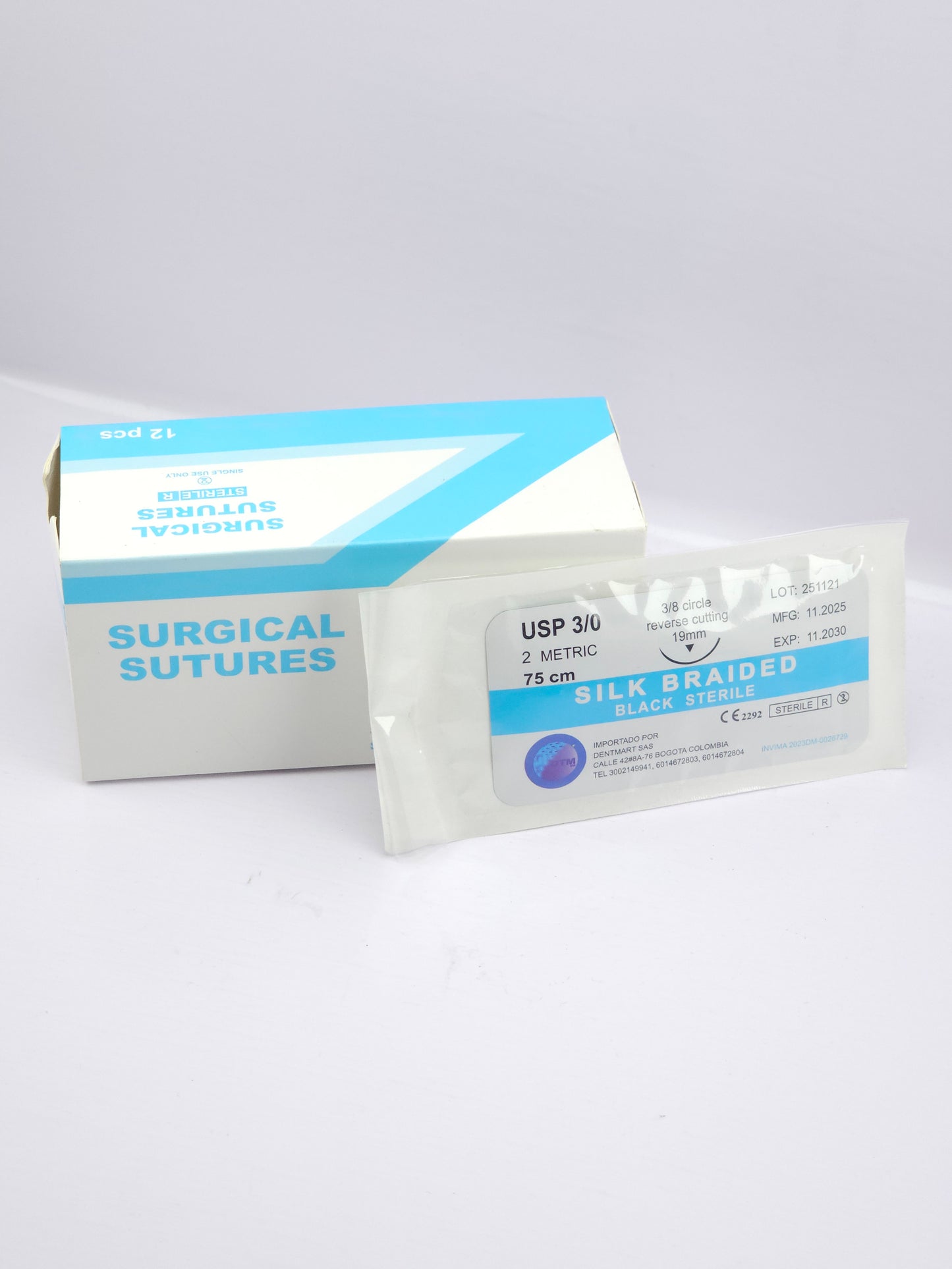 Sutura de Seda 3-0 Curva (75cm) Caja x12 und